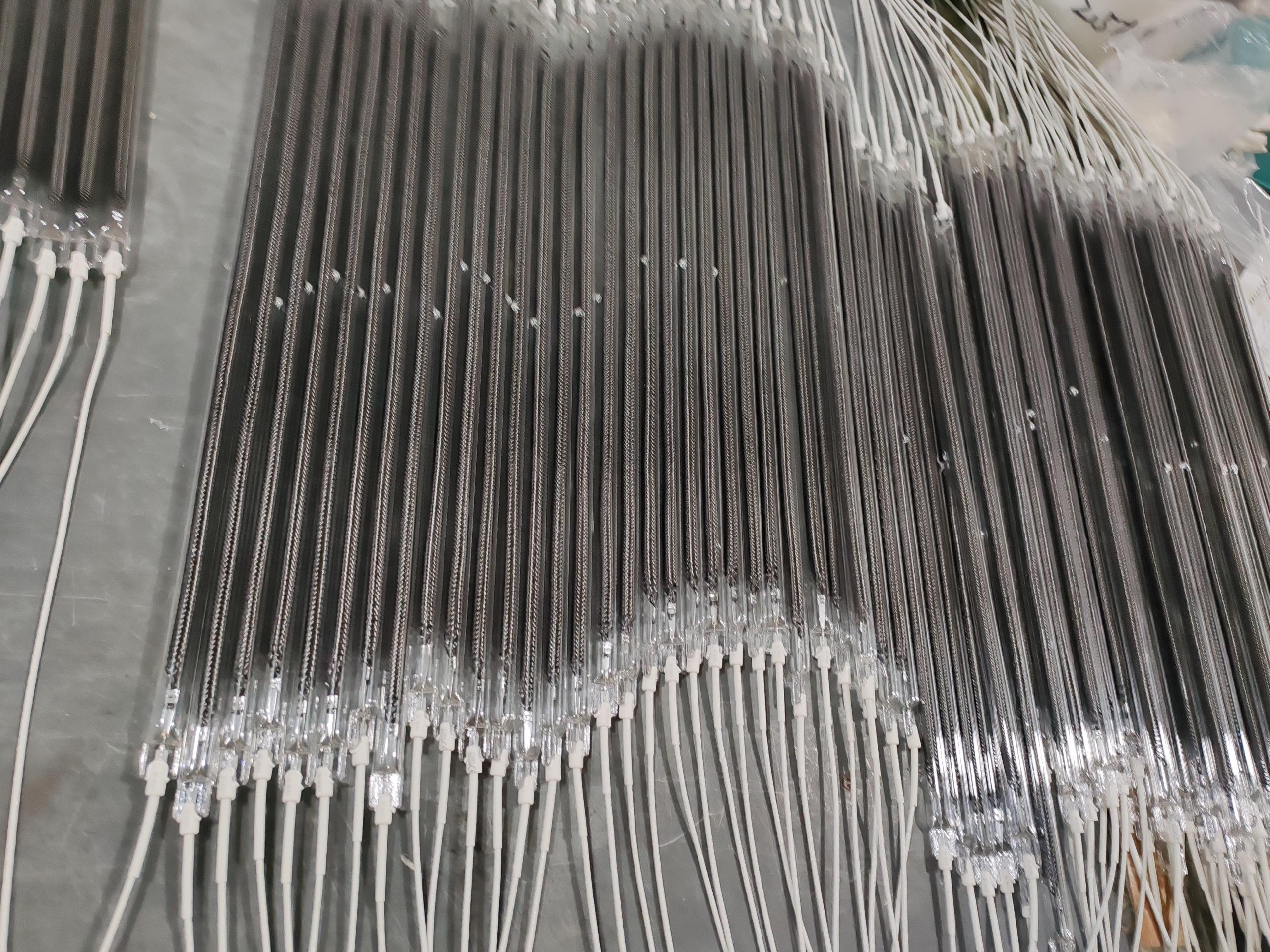 Technical Specifications and Integration of 2000W 240V Carbon Fiber Heating Lamps for Industrial Printers